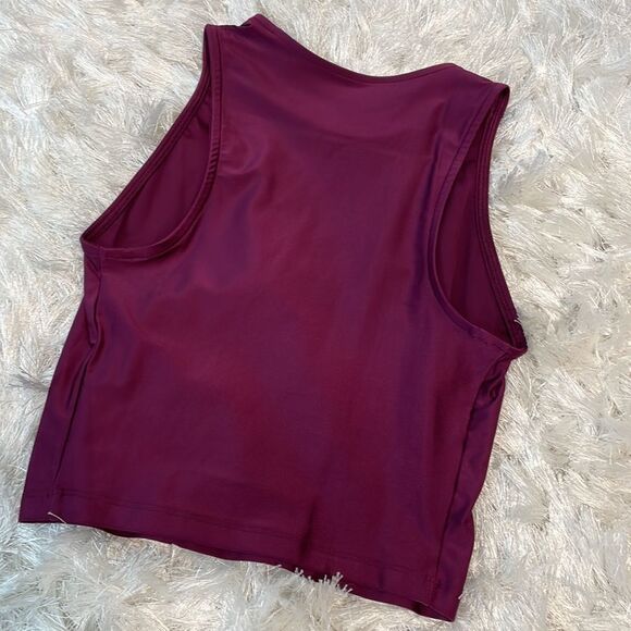 NikeLab NRG Perf Crop Tank - Picture 4 of 6